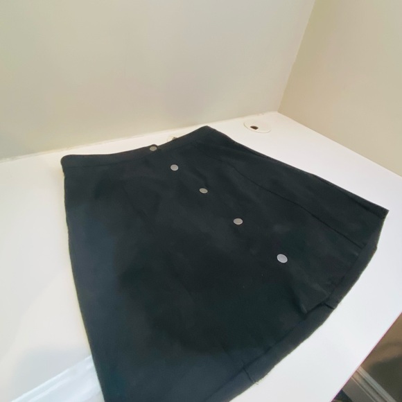 Aritzia/Wilfred free button front suede mini skirt - Picture 3 of 10